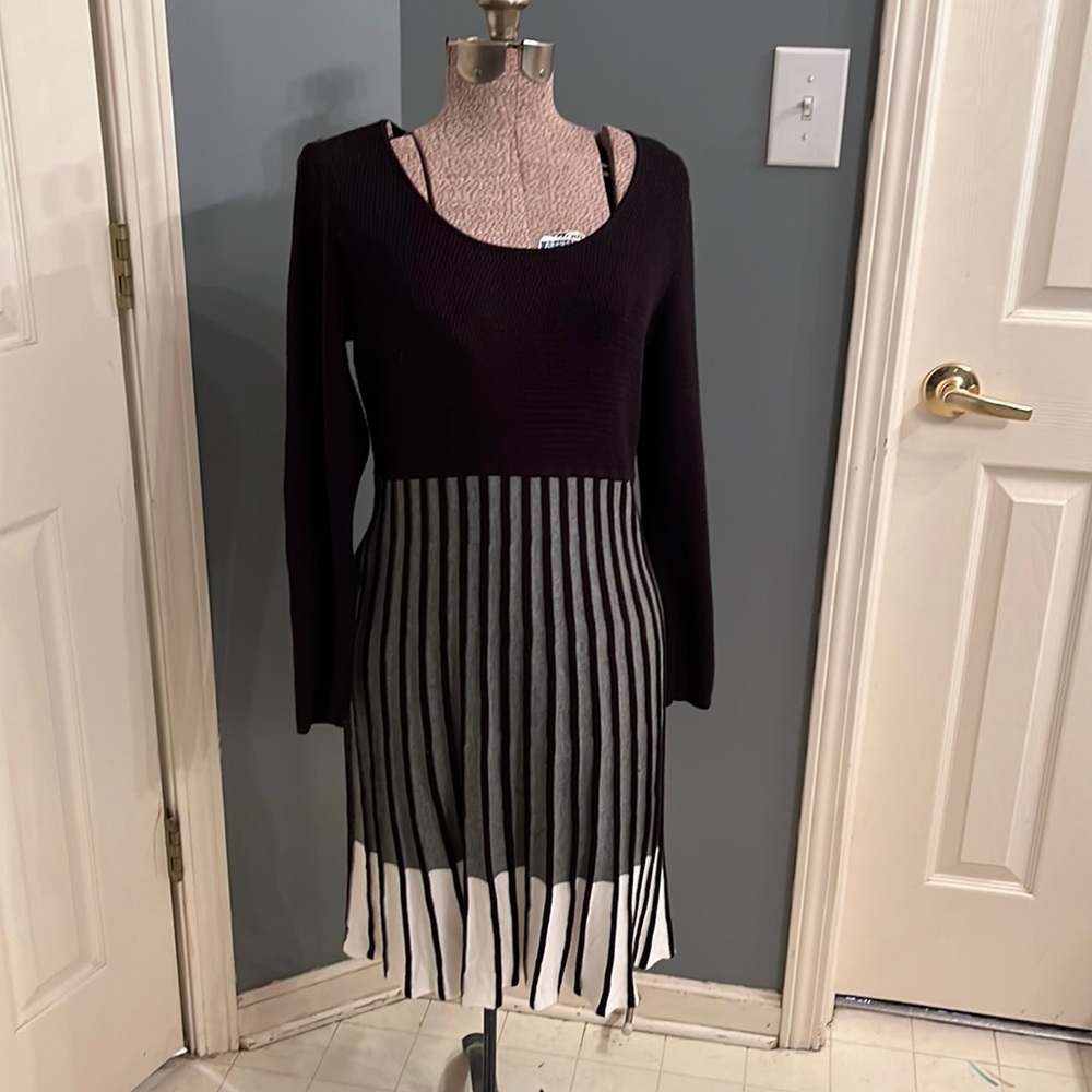 Calvin Klein knit dress with stripes size M